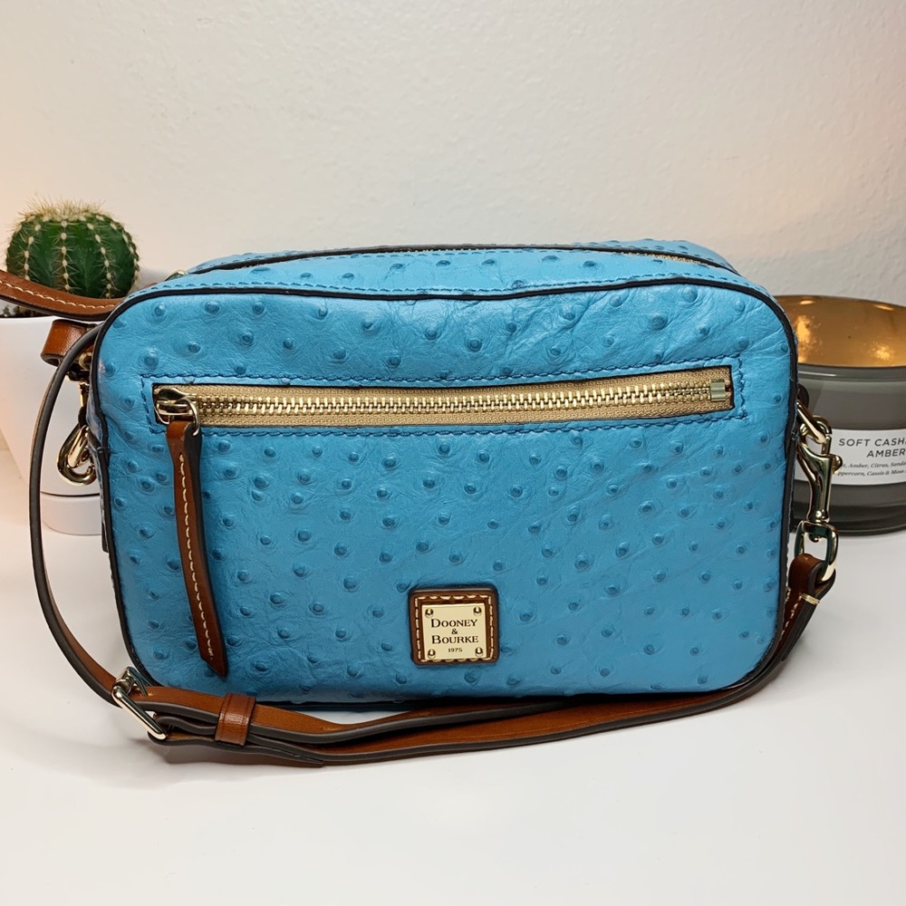 Dooney & Bourke ostrich leather purse